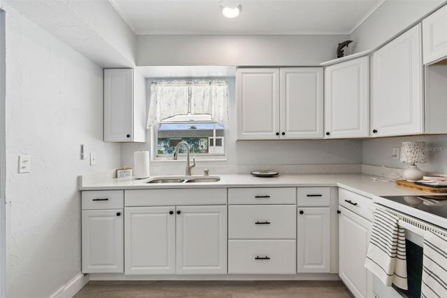 6072 ARLENE WAY, Bradenton, FL 34207