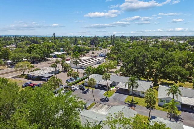6072 ARLENE WAY, Bradenton, FL 34207