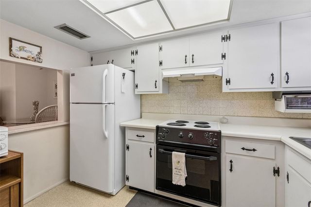 6072 ARLENE WAY, Bradenton, FL 34207