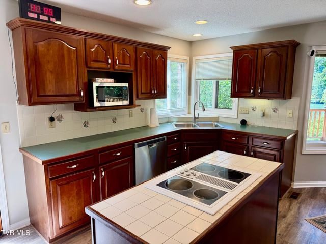397 Pitt Road, Kingsport, TN 37663