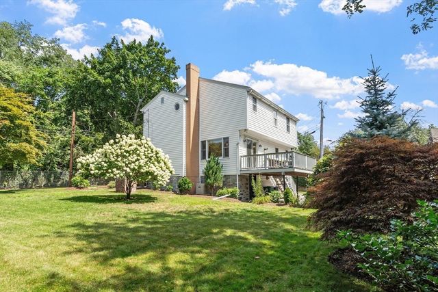 82 Pine Street, Newton, MA 02465