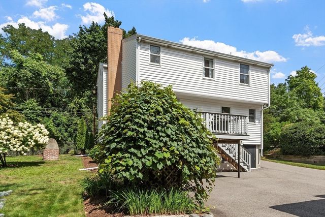 82 Pine Street, Newton, MA 02465