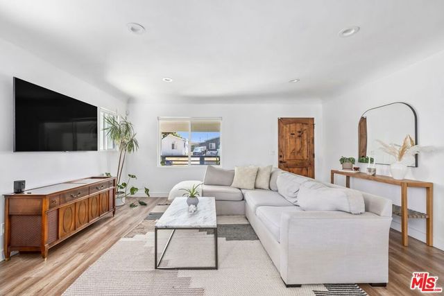 2311 W 78th Place, Inglewood, CA 90305