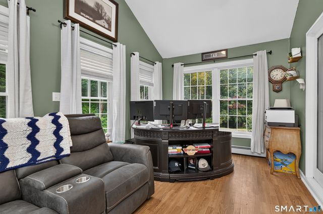18 Rockridge Terrace, Prospect, CT 06712