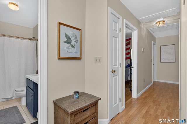 18 Rockridge Terrace, Prospect, CT 06712