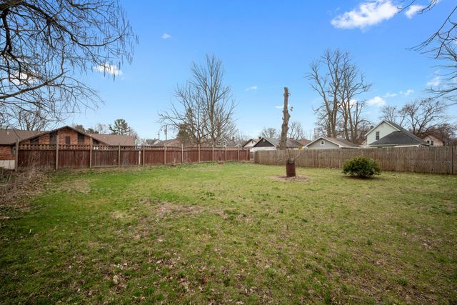 604 Orchard Street, Dowagiac, MI 49047