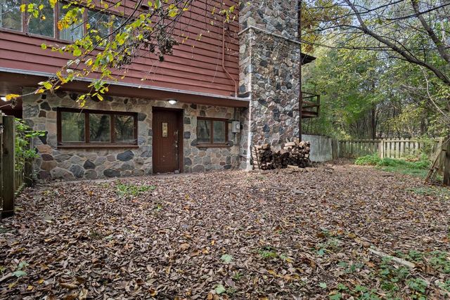 W351S10308 Tuohy ROAD, Eagle, WI 53119