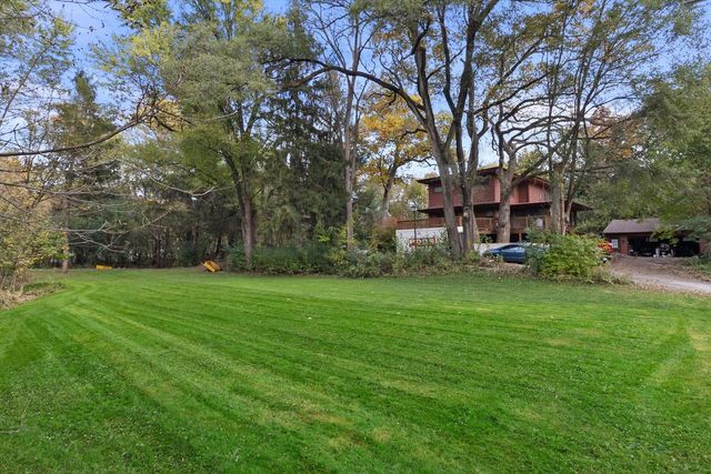 W351S10308 Tuohy ROAD, Eagle, WI 53119