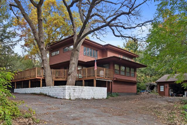 W351S10308 Tuohy ROAD, Eagle, WI 53119