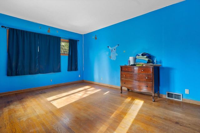 W351S10308 Tuohy ROAD, Eagle, WI 53119