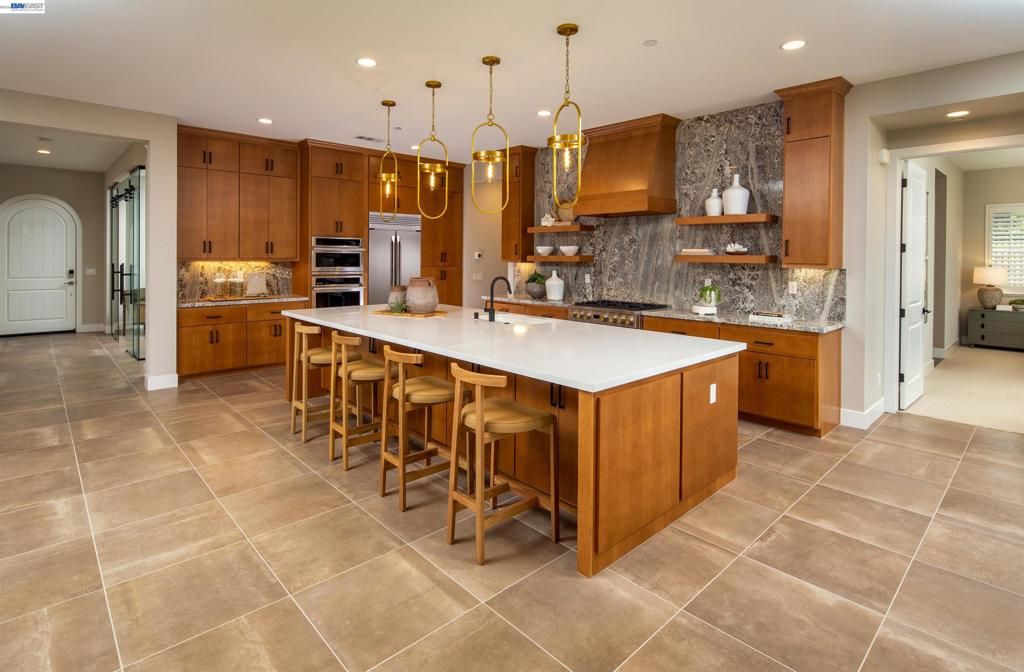 Image 3 of property listing at 1654 Fairway Dr, Seaside, CA 93955