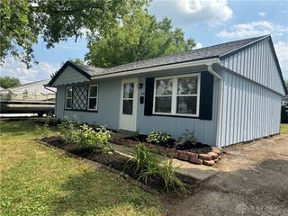 1143 Bookwalter Avenue, New Carlisle, OH 45344