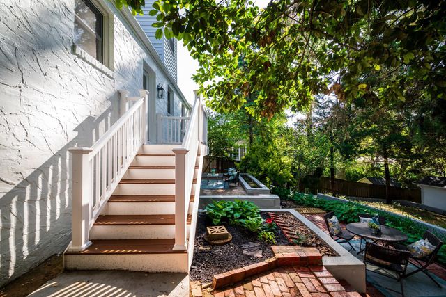 10613 S DUNMOOR DR S, Silver Spring, MD 20901