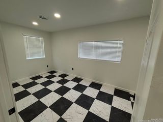 105 Strickland, Converse, TX 78109