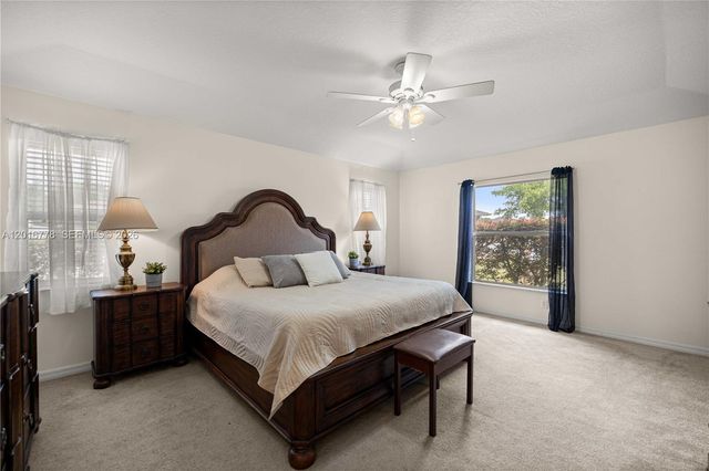 4300 NW 4th Cir, Ocala, FL 34475
