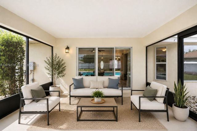 4300 NW 4th Cir, Ocala, FL 34475