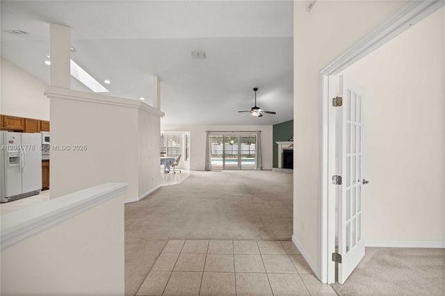 4300 NW 4th Cir, Ocala, FL 34475
