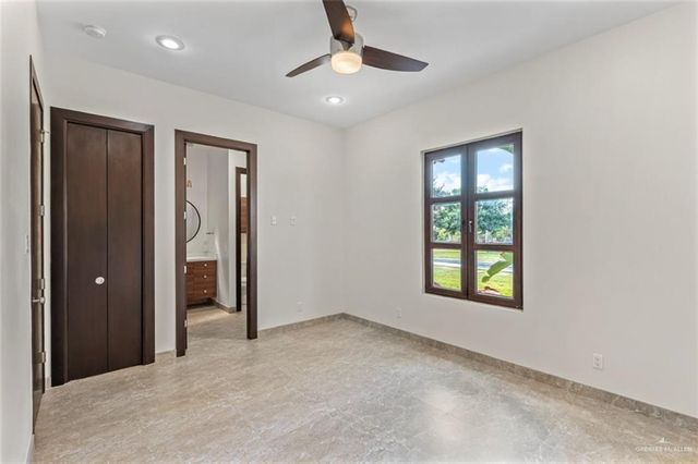 1425 Encanto Service Road, Weslaco, TX 78596