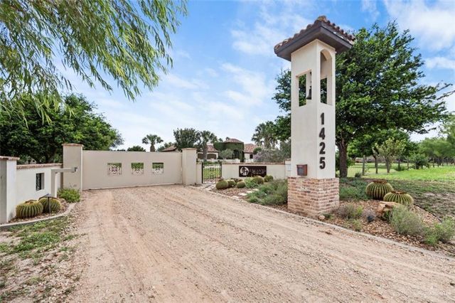 1425 Encanto Service Road, Weslaco, TX 78596