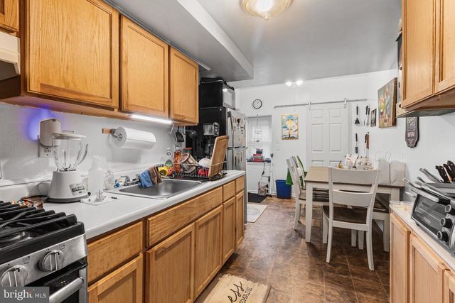 803 N CHURCH ST, Wilmington, DE 19801