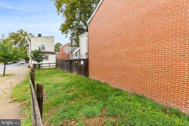 803 N CHURCH ST, Wilmington, DE 19801