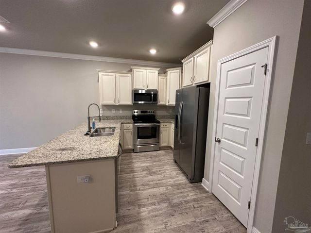 308 S F St, Pensacola, FL 32502