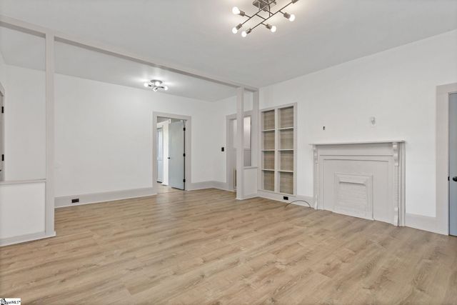 5 Conyers Street, Greenville, SC 29609