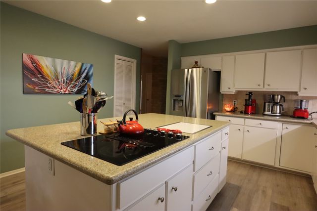 5421 Benbridge Drive, Fort Worth, TX 76107