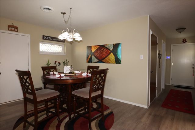5421 Benbridge Drive, Fort Worth, TX 76107