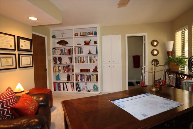 5421 Benbridge Drive, Fort Worth, TX 76107