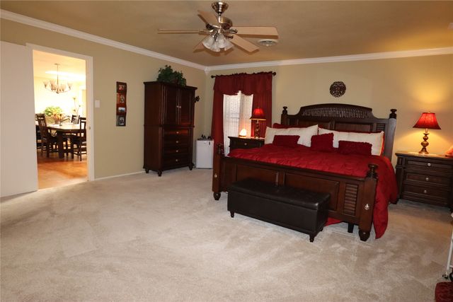 5421 Benbridge Drive, Fort Worth, TX 76107