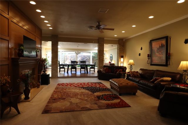 5421 Benbridge Drive, Fort Worth, TX 76107