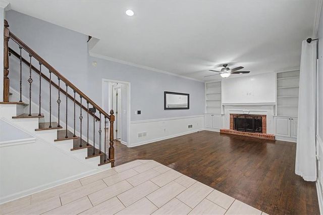 1007 Poplar Grove, Woodstock, GA 30189