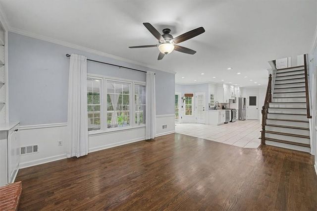 1007 Poplar Grove, Woodstock, GA 30189
