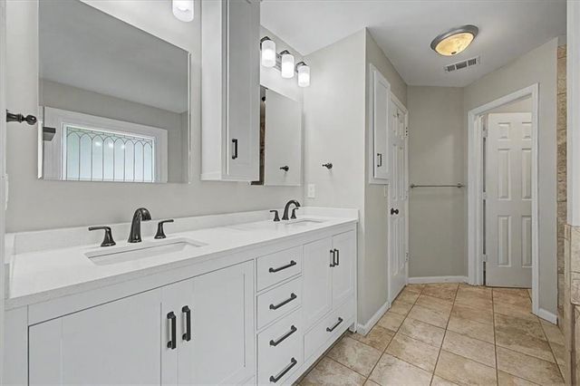 1007 Poplar Grove, Woodstock, GA 30189