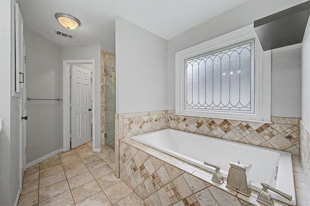 1007 Poplar Grove, Woodstock, GA 30189