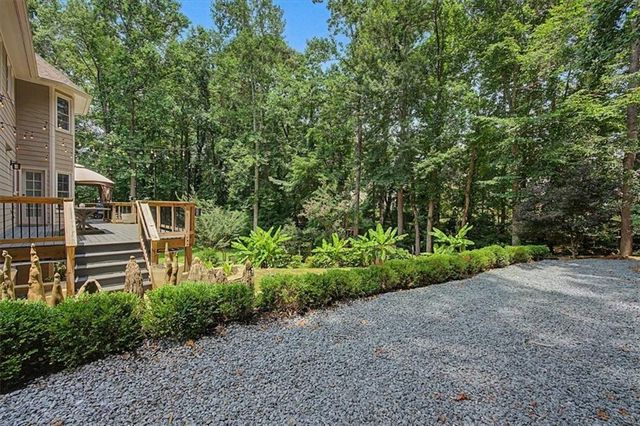 1007 Poplar Grove, Woodstock, GA 30189