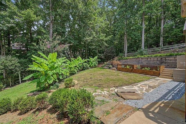 1007 Poplar Grove, Woodstock, GA 30189