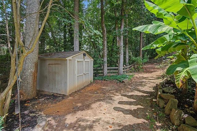 1007 Poplar Grove, Woodstock, GA 30189