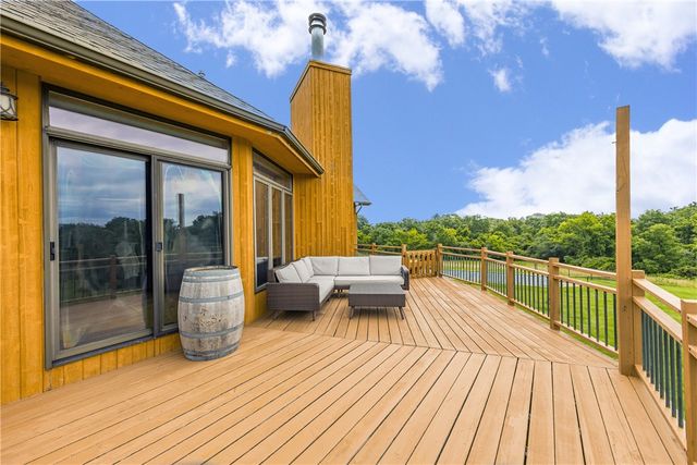 6591 Cherry Street, East Bloomfield, NY 14564