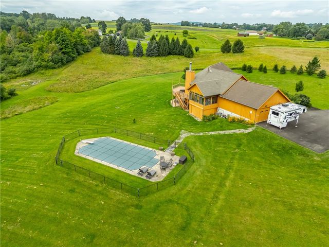 6591 Cherry Street, East Bloomfield, NY 14564