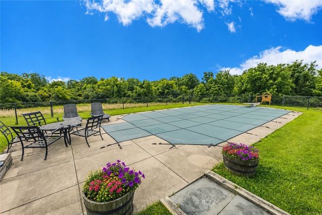 6591 Cherry Street, East Bloomfield, NY 14564