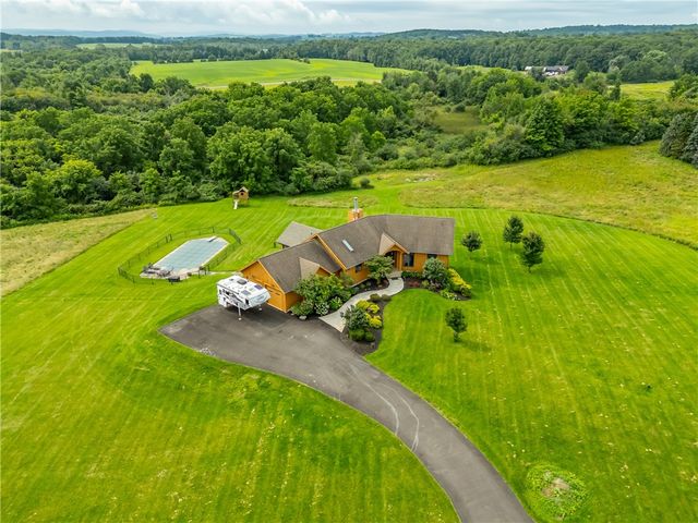 6591 Cherry Street, East Bloomfield, NY 14564