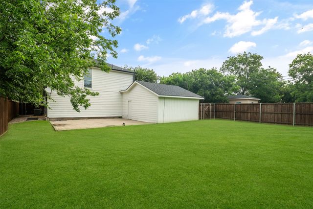 311 E Walnut Street, Celina, TX 75009