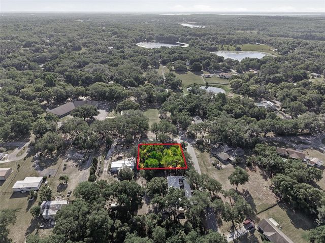 105 W HERMOSA STREET, Lady Lake, FL 32159