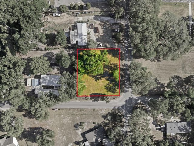 105 W HERMOSA STREET, Lady Lake, FL 32159