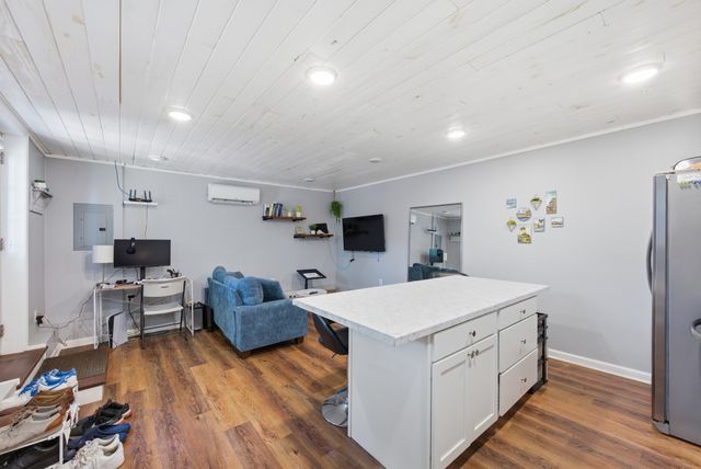 2214 White Ave, Nashville, TN 37204