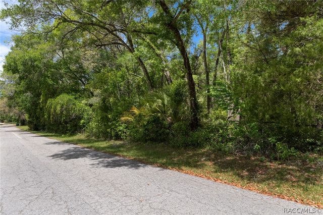 2322 W Main Street, Inverness, FL 34452