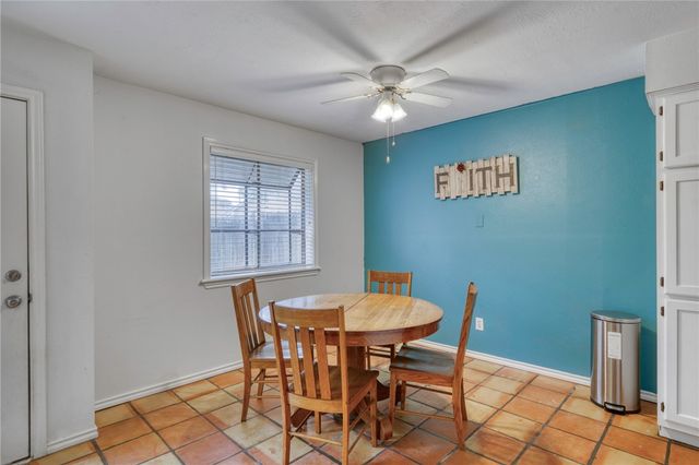 2400 Longmire Drive 303, College Station, TX 77845