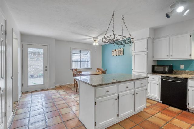 2400 Longmire Drive 303, College Station, TX 77845